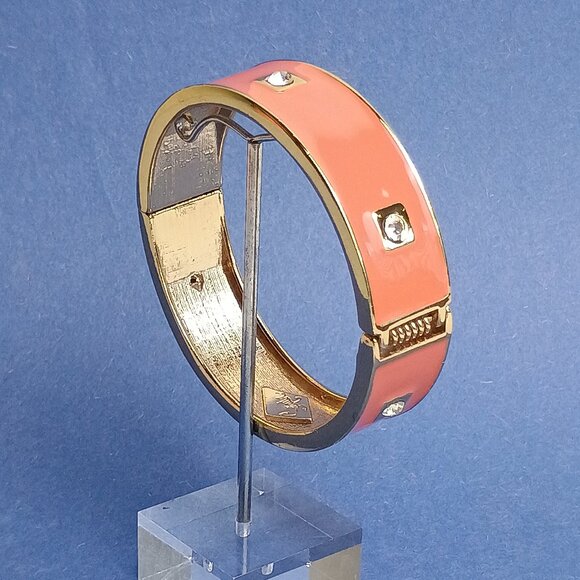 Retro Dusty Mauve Rhinestone Enamel Cuff Hinge Bangle Bracelet Clamper Gold Tone - Picture 1 of 5